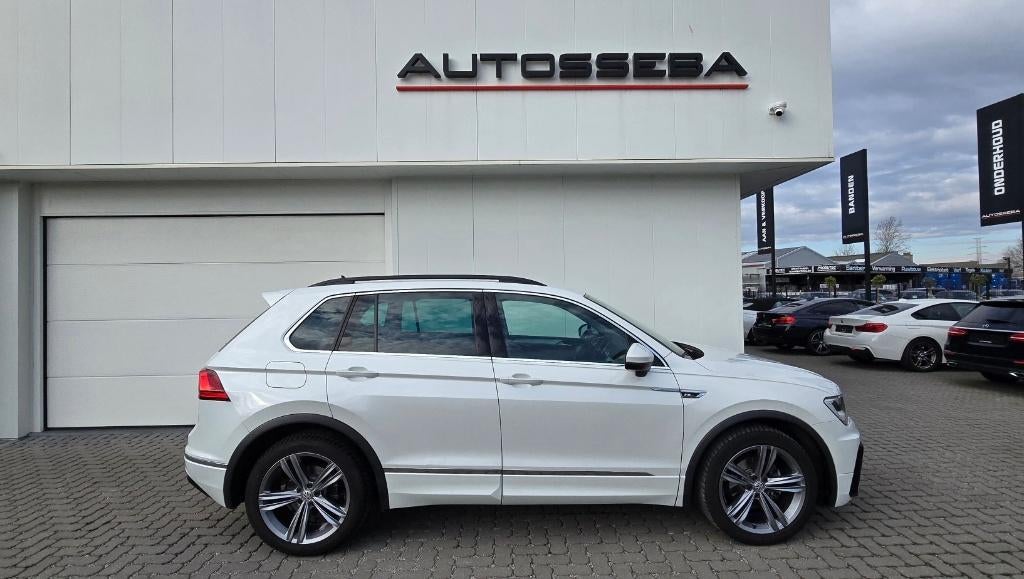 Volkswagen Tiguan 1.5TSI R-Line *GARANTIE*, Voorwielaandrijving, Lichtsensor, Stof, Euro 6