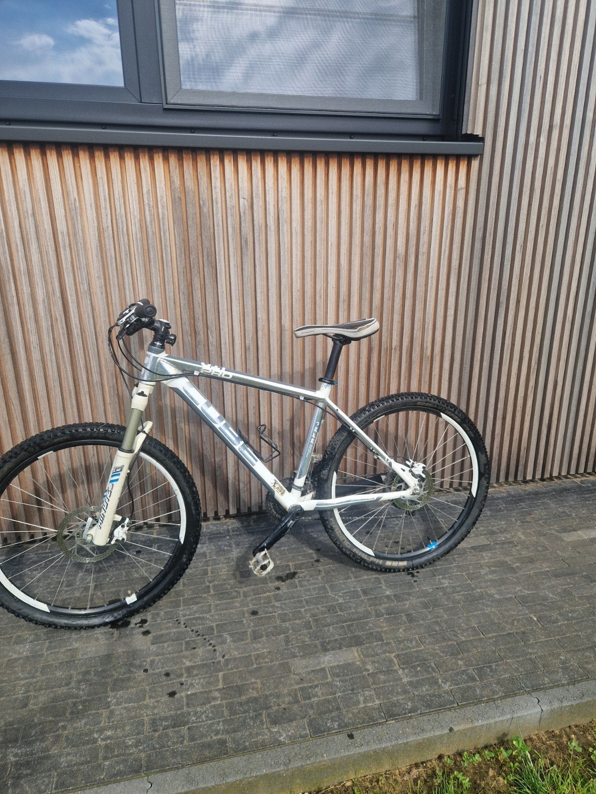 Mountainbike cube Ltd pro, Fietsen en Brommers, Overige merken, 49 tot 53 cm, Ophalen of Verzenden, Zo goed als nieuw