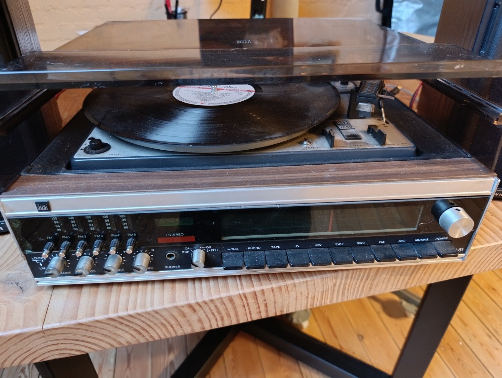 Retro platenspeler - DUAL KA61 met boxen, TV, Hi-fi & Vidéo, Tourne-disques, Enlèvement, Tourne-disque, Dual