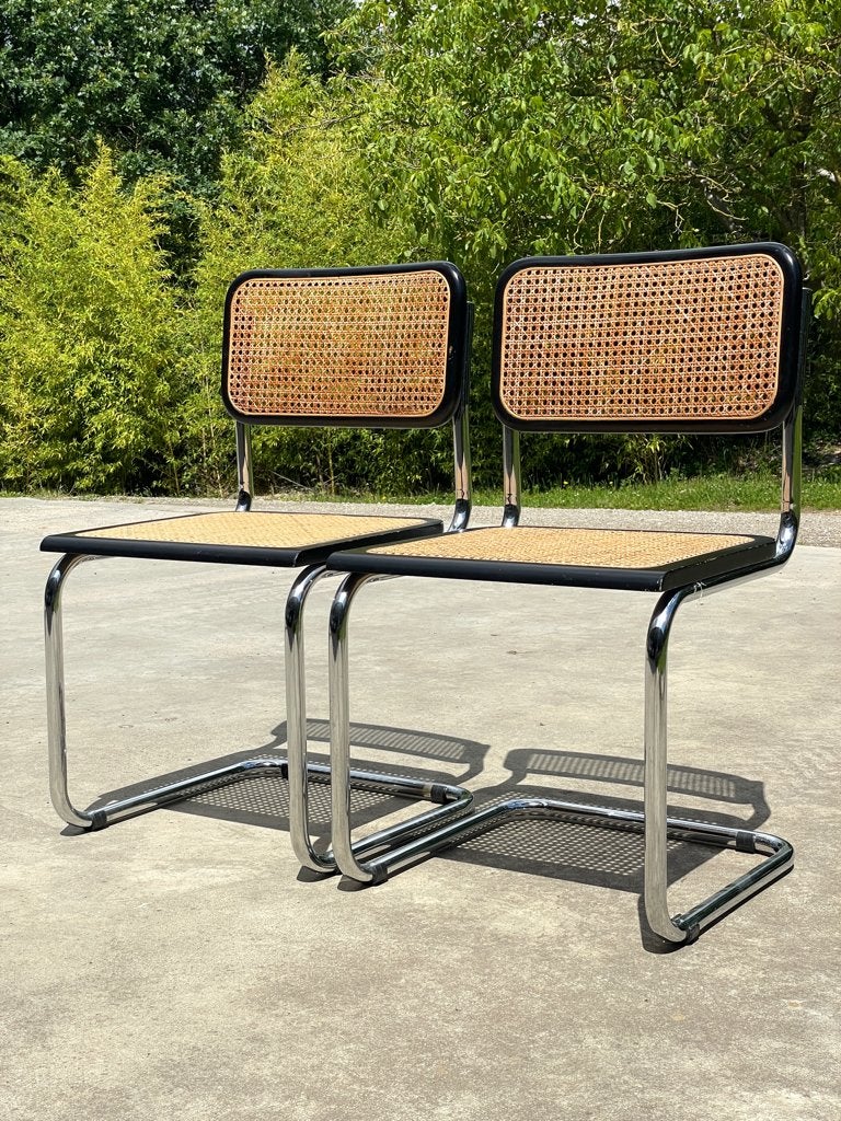 2 Vintage Design Stoelen, Huis en Inrichting, Stoelen, Ophalen, Gebruikt, Hout