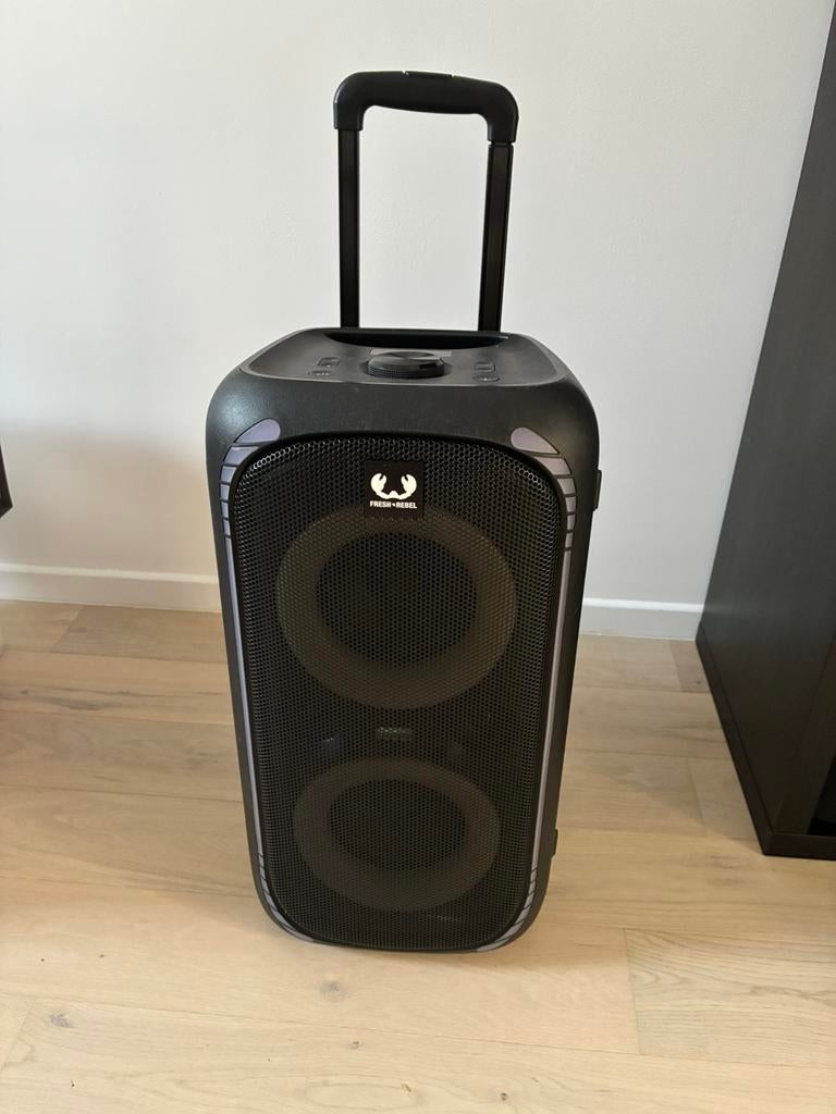 FRESH N REBEL Draagbare Bluetooth-partyluidspreker, Ophalen, Zo goed als nieuw