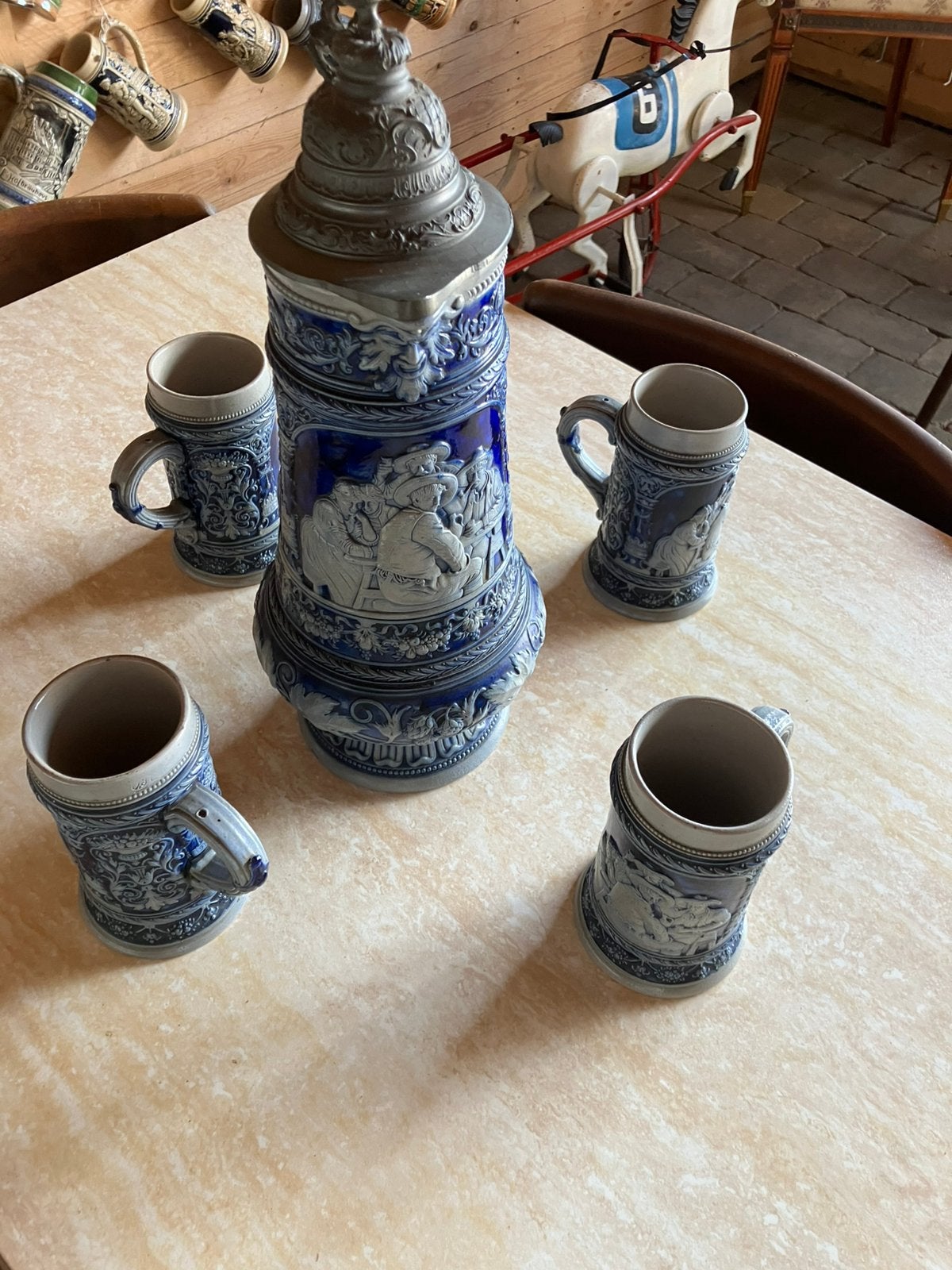Bierpullen en bijhorende karaf., Antiek en Kunst, Ophalen