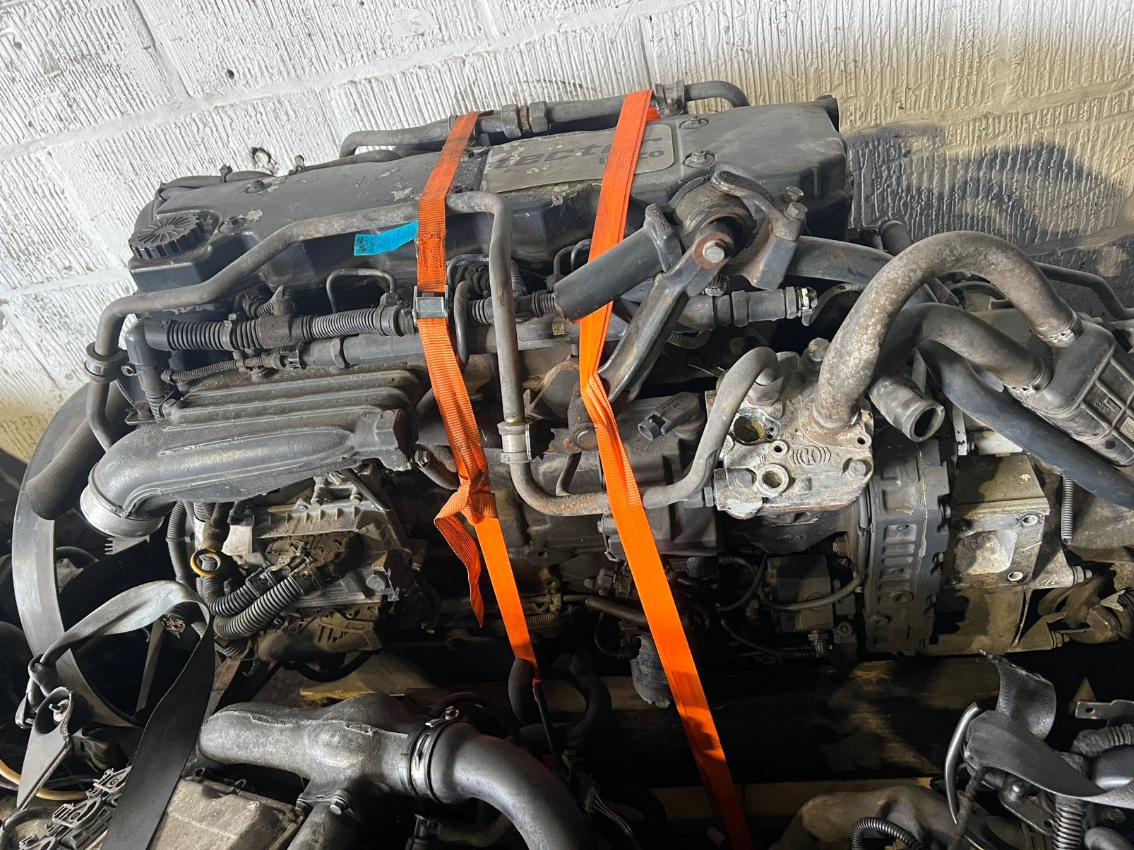 Moteur camion Iveco Tector / FPT NEF, Enlèvement