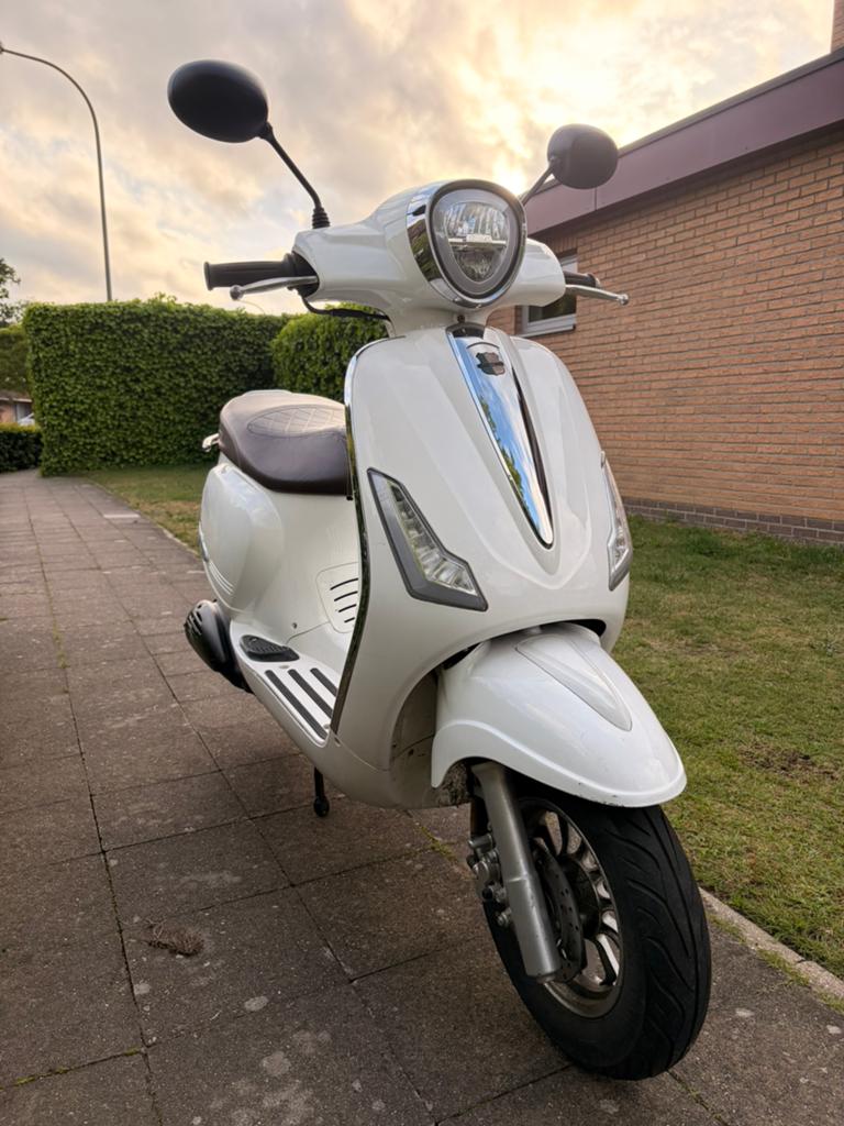 Scooter Gts bravo, Comme neuf, Enlèvement, 25 cm³, Essence