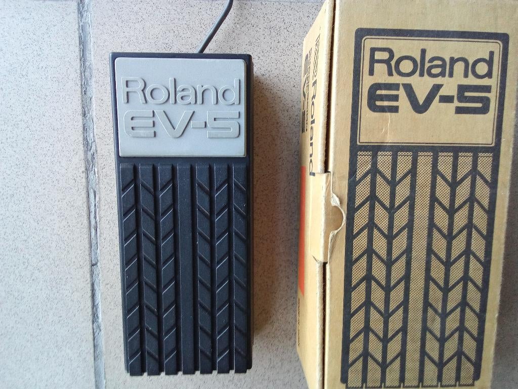 Pédale d'expression ROLAND EV 5. NEUVE., Musique & Instruments, Enlèvement, Neuf, Volume