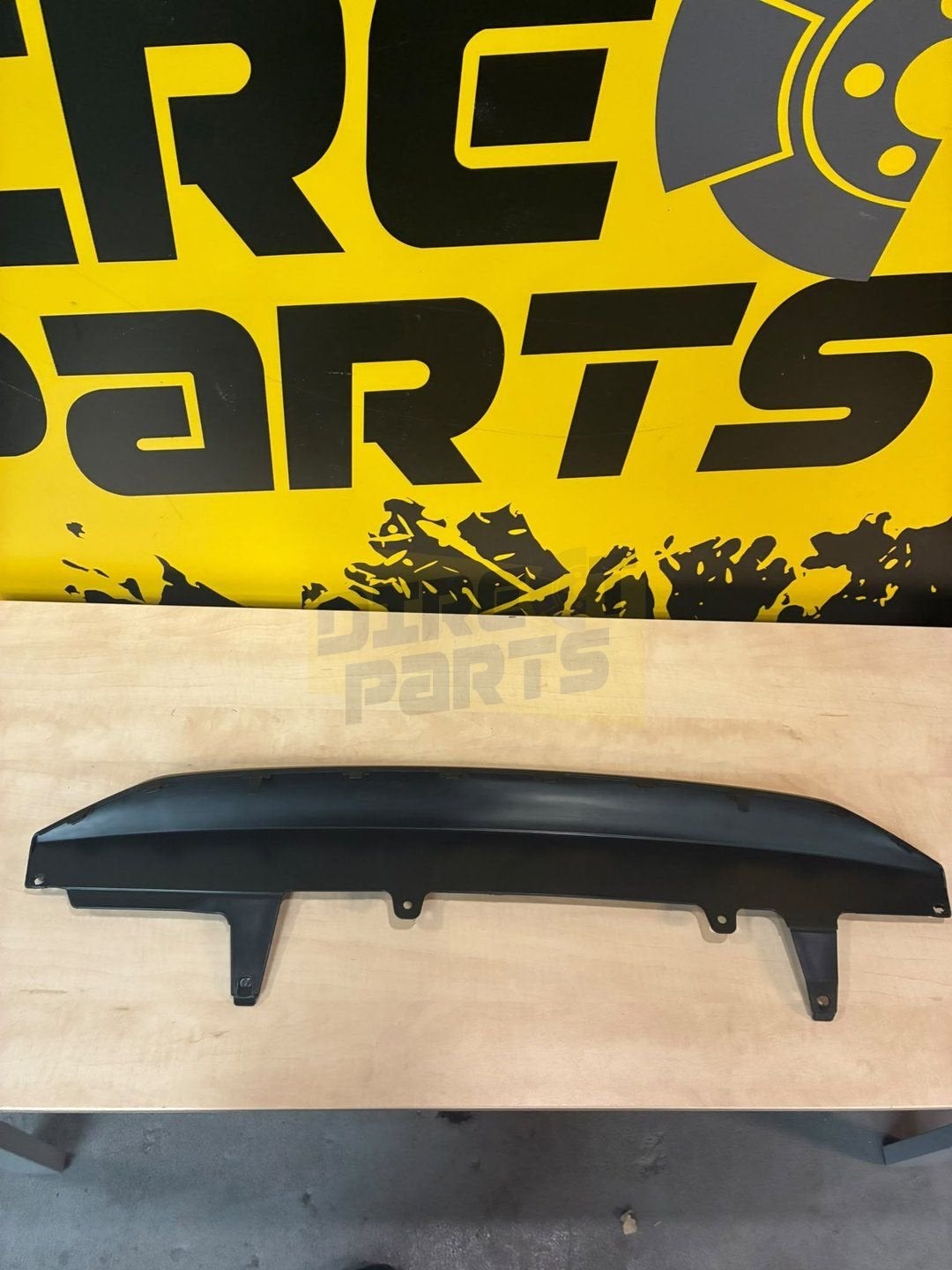Toyota Yaris (4/17-9/20) (p13) onderspoiler achterbumper Ori, Autos : Pièces & Accessoires, Neuf, Arrière, -, Toyota