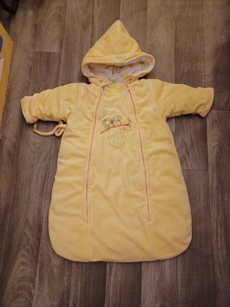 une combinaison taille 3 mois, Kinderen en Baby's, Babykleding | Maat 62, Ophalen of Verzenden