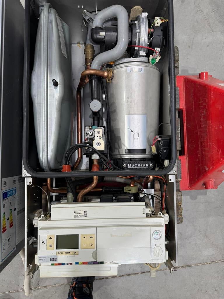 Buderus gascondensatieketel GB022-24 k, Doe-het-zelf en Bouw, Ophalen, Gebruikt