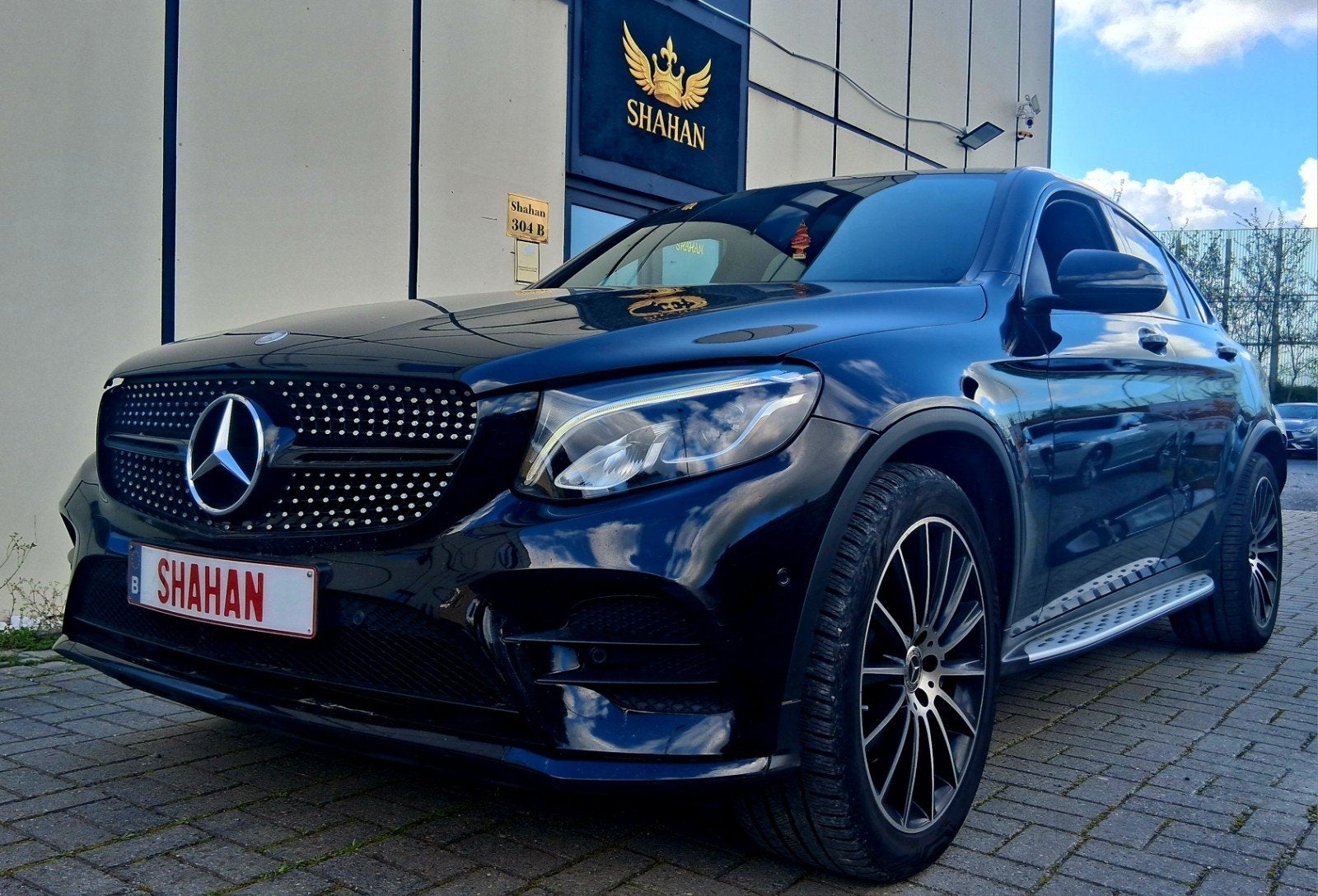 Mercedes-Benz GLC 250 4MATIC AMG / Designo – 2017 – 77.000 k, Auto's, Automaat, 4 cilinders, Leder, 5 zetels