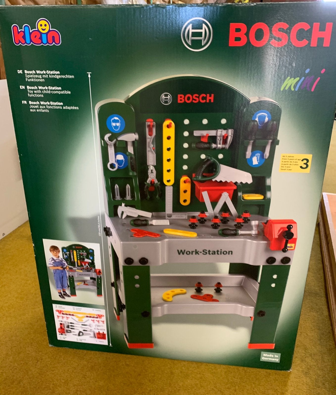 Speelgoed werkbank + gereedschap, Ophalen, Zo goed als nieuw
