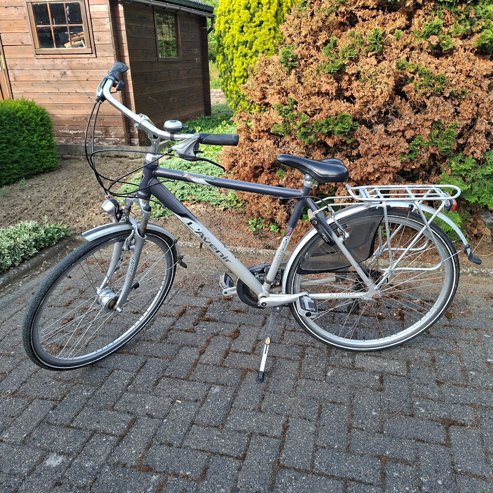 L'avenir fiets, Fietsen en Brommers, Ophalen