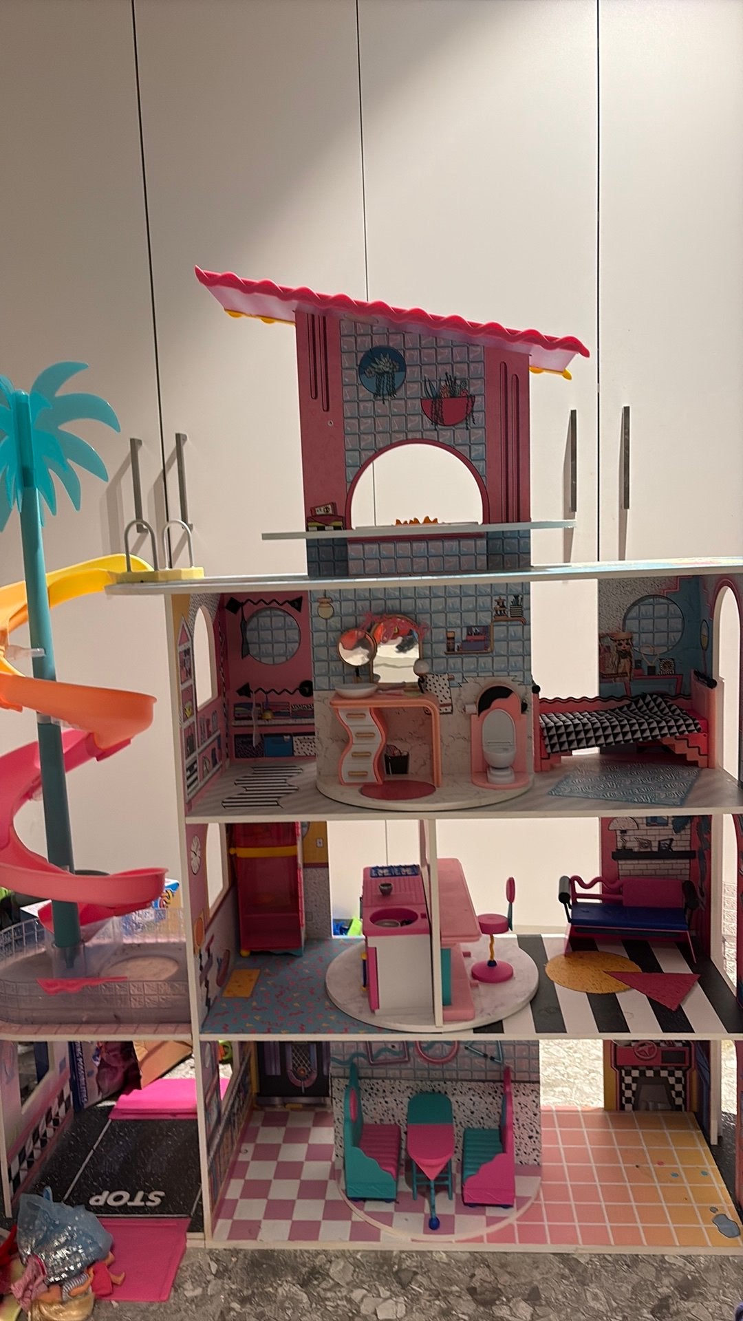 lol poppen huis, Kinderen en Baby's, Ophalen, Zo goed als nieuw, Poppenhuis