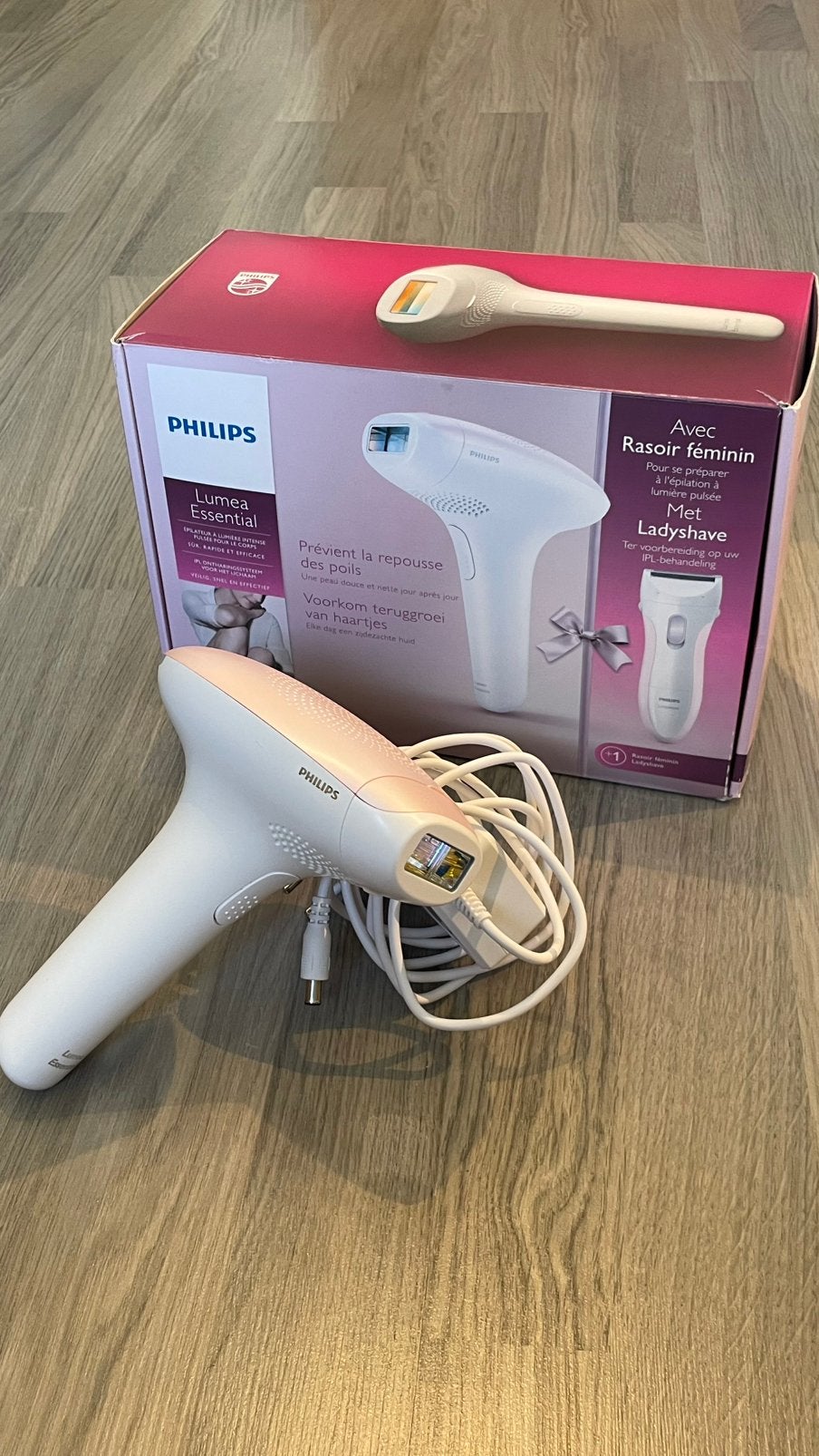 Philips Lumea IPL Essential, Elektronische apparatuur, Ophalen of Verzenden, Zo goed als nieuw