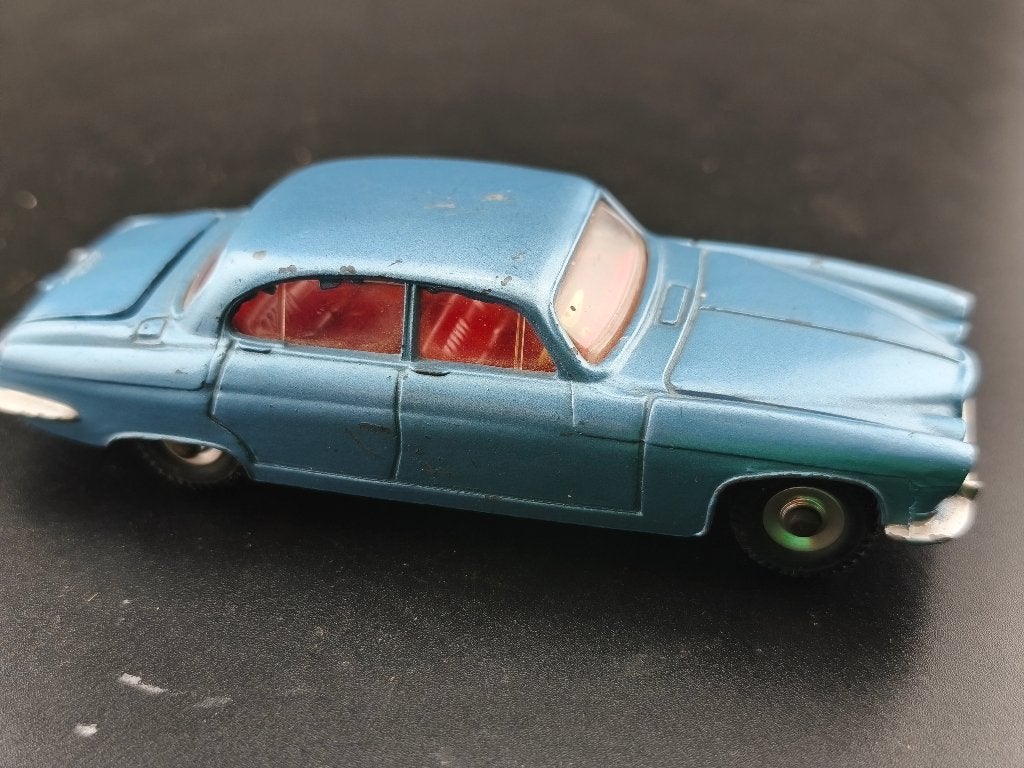 DINKY TOYS UK JAGUAR MARK X REF 142, Enlèvement ou Envoi, Utilisé, Voiture, Dinky Toys
