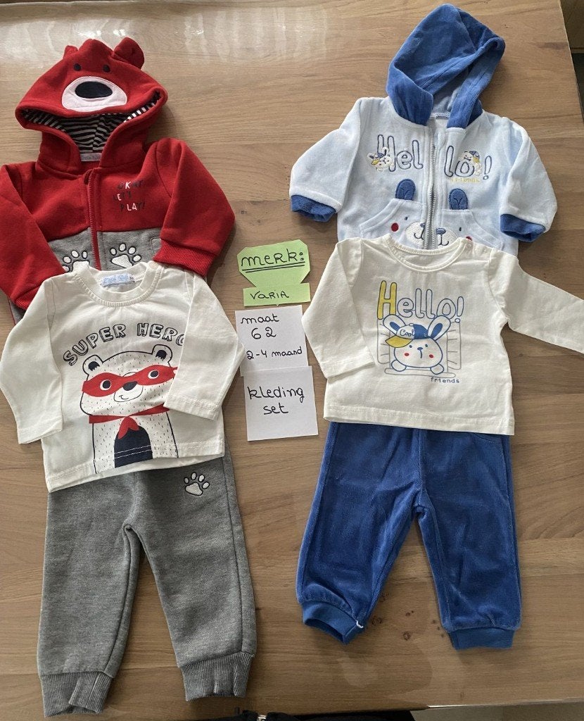 2x Luxe 3-delige Kledingset / Pakje met Hoodie – Maat 62, Ophalen, Zo goed als nieuw, Setje