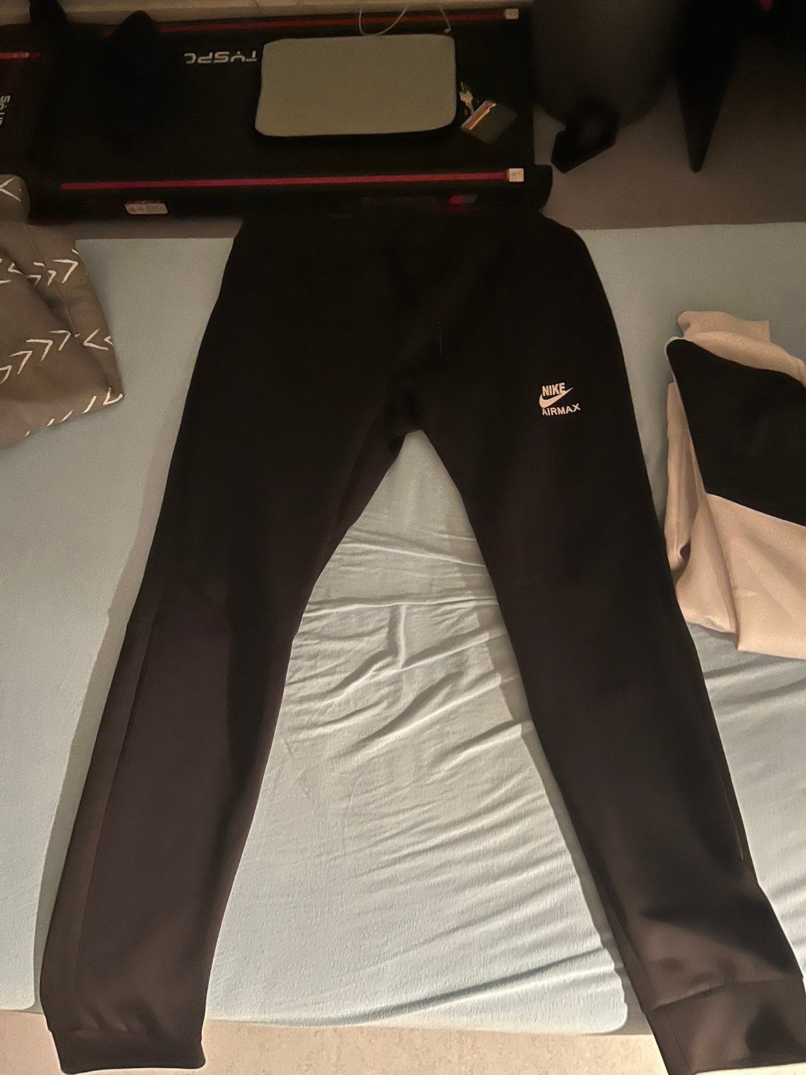 Nike trainingspak, Ophalen, Wit, Zo goed als nieuw, Maat 42/44 (L)