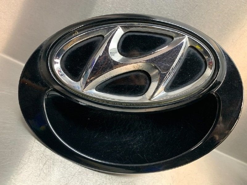POIGNEE COFFRE / HAYON ARRIERE Hyundai i20 (01-2008/12-2015), Utilisé, Hyundai