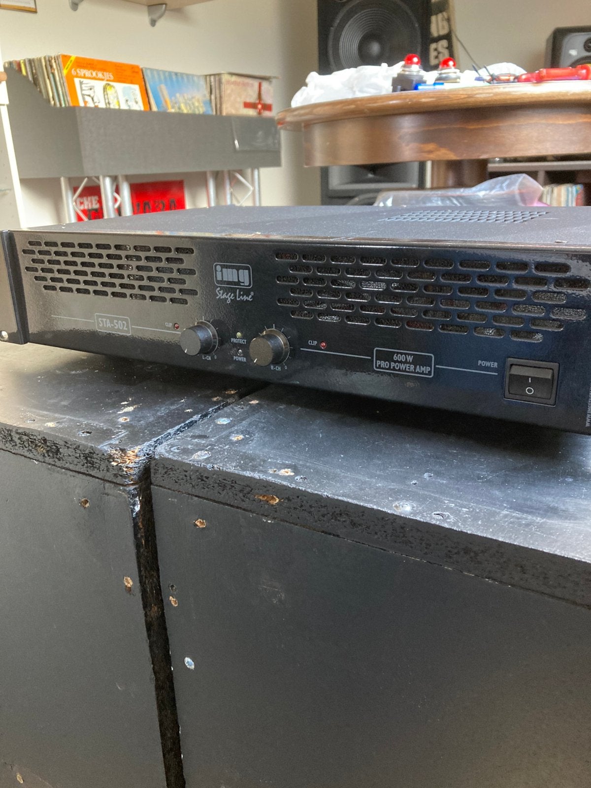Vermogenversterker IMG Stage Line, Ophalen, Zo goed als nieuw, 120 watt of meer