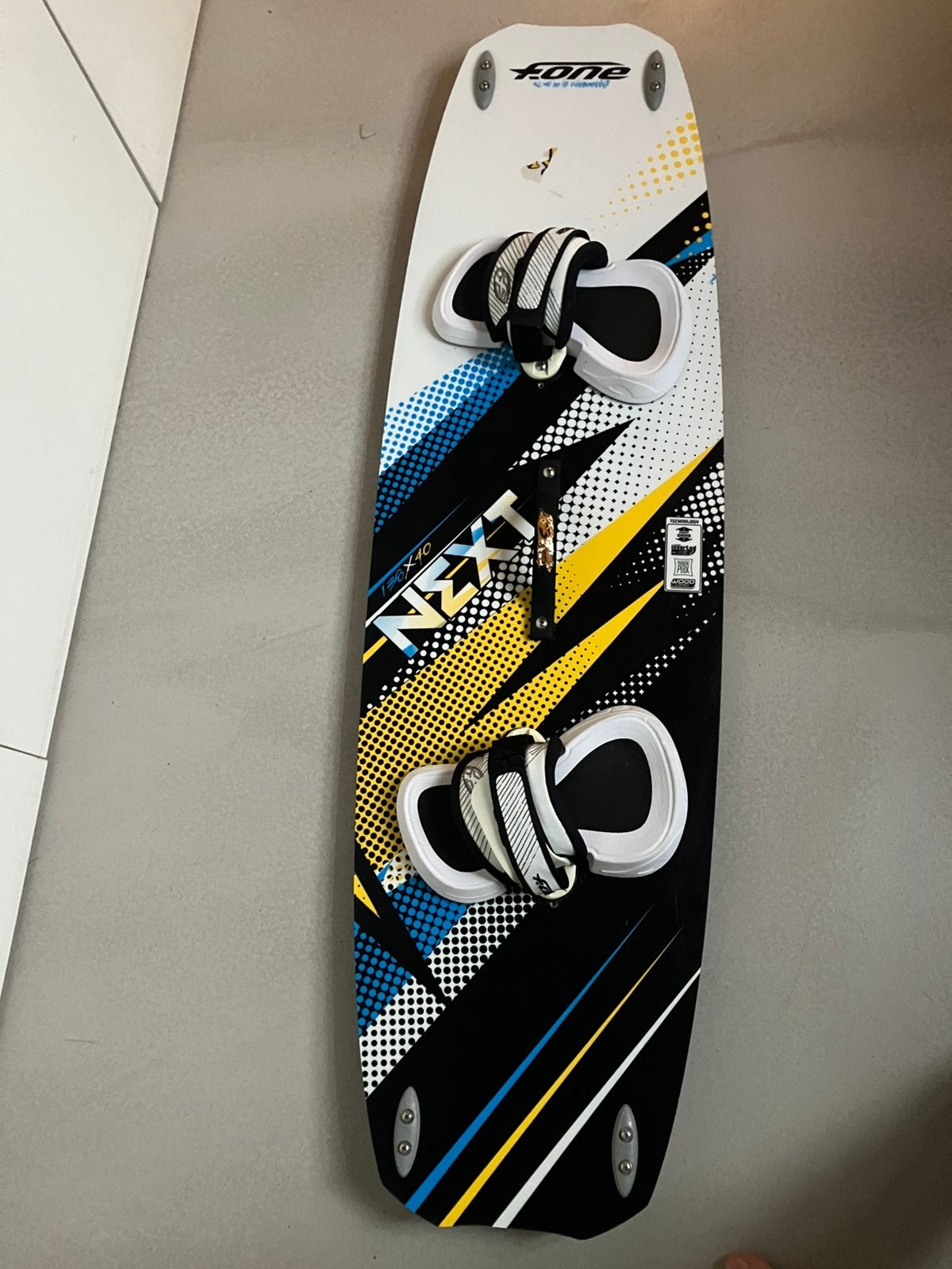 F-one kite board 120cm met bindingen, Enlèvement, Comme neuf, Kite