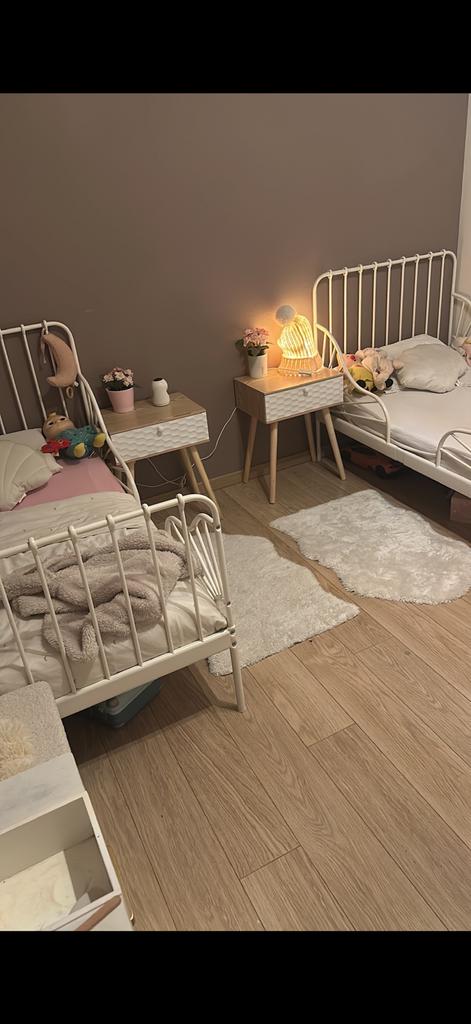 2 meegroeibedden, Maison & Meubles, Ameublement | Revêtements de sol, Enlèvement, Comme neuf, Blanc