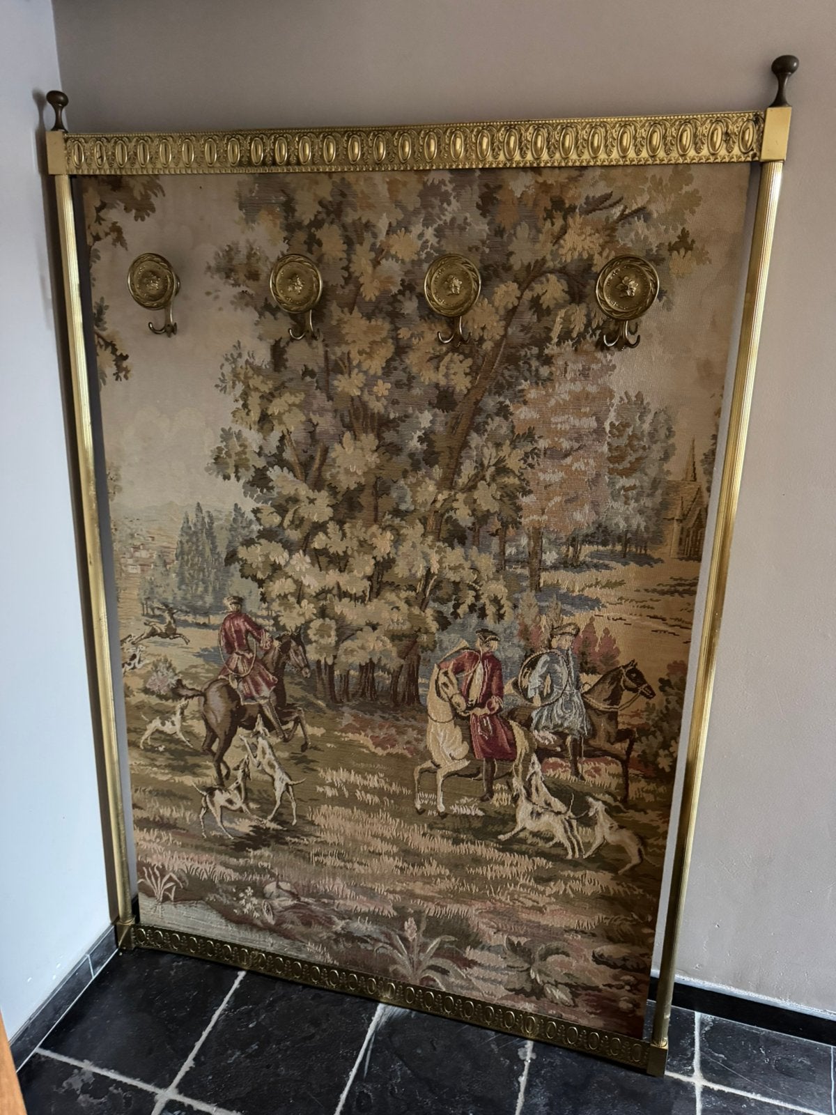 Wandtapijt met jachttafereel, kapstok, Antiek en Kunst, Ophalen