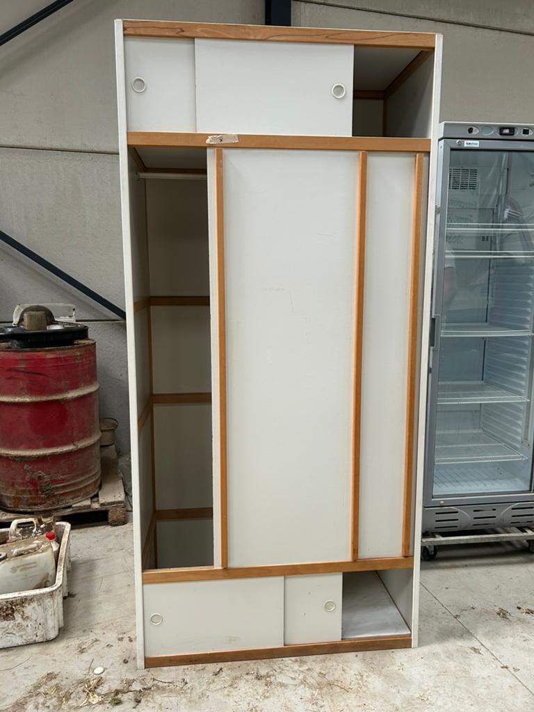 Armoire kewlox, Enlèvement, Utilisé