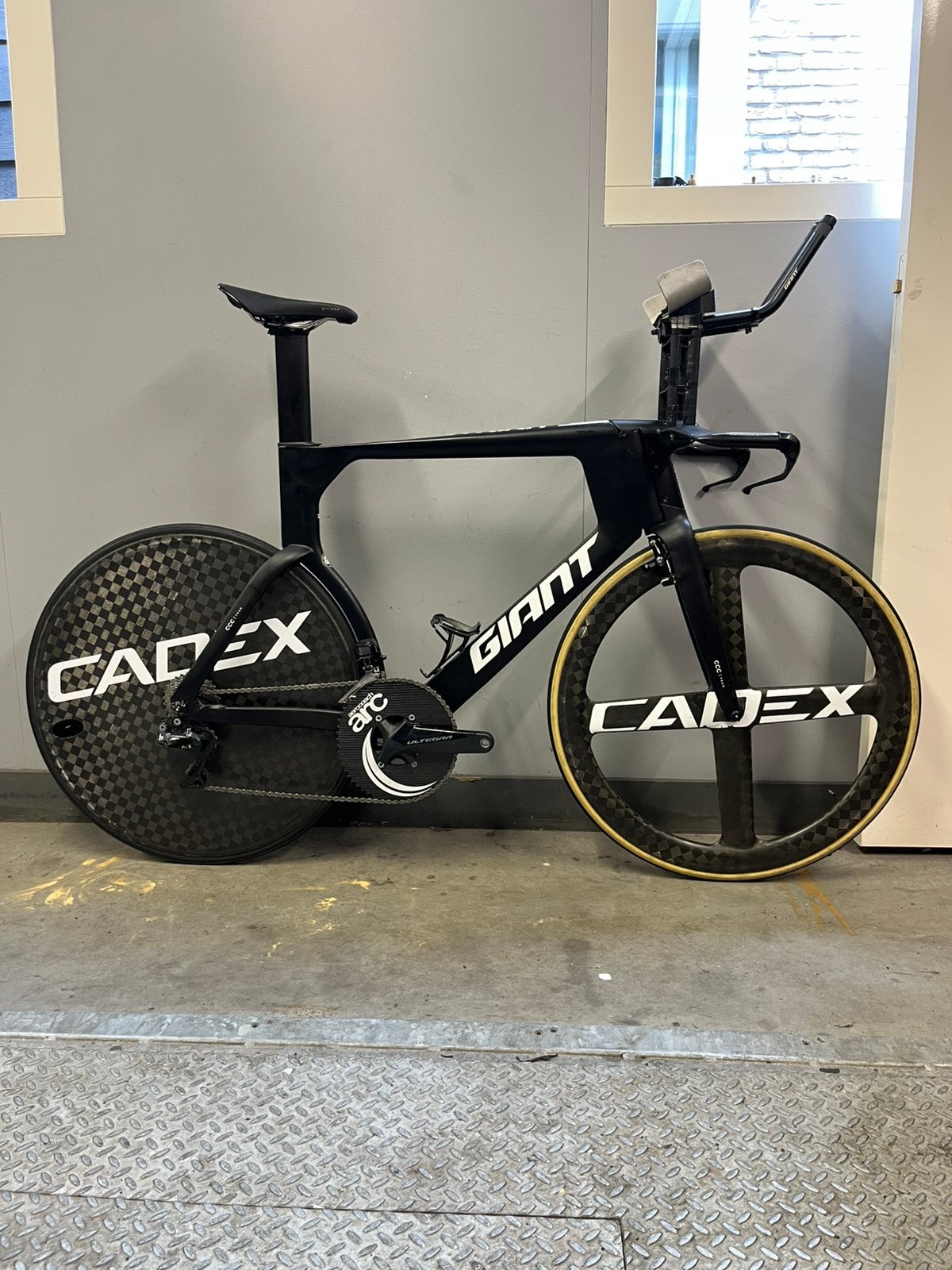 Giant Trinity tijdritfiets, dura-ace di2, + extra set wielen, Vélos & Vélomoteurs, Frein sur jante, Giant, Enlèvement, Utilisé