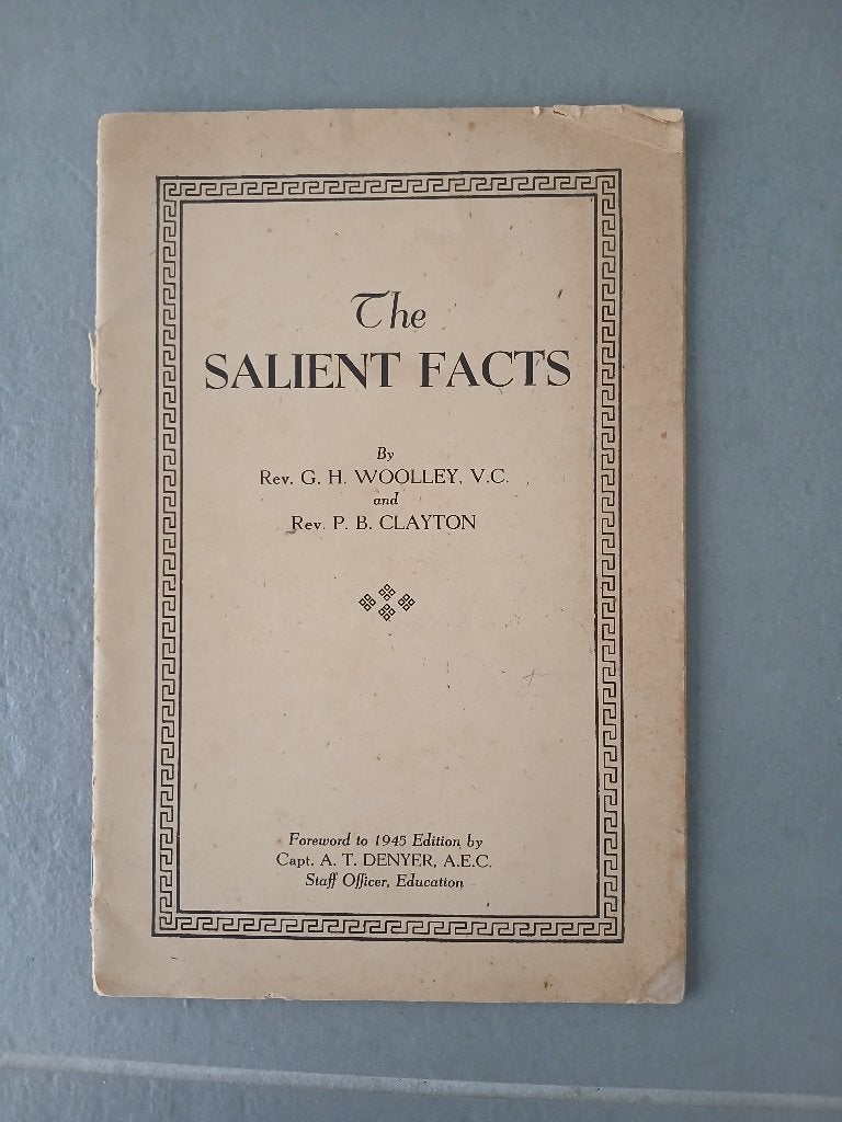 Antiek pamflet WOI/WOII militaria : The Salient Facts 1945, Ophalen of Verzenden, Landmacht, Boek of Tijdschrift