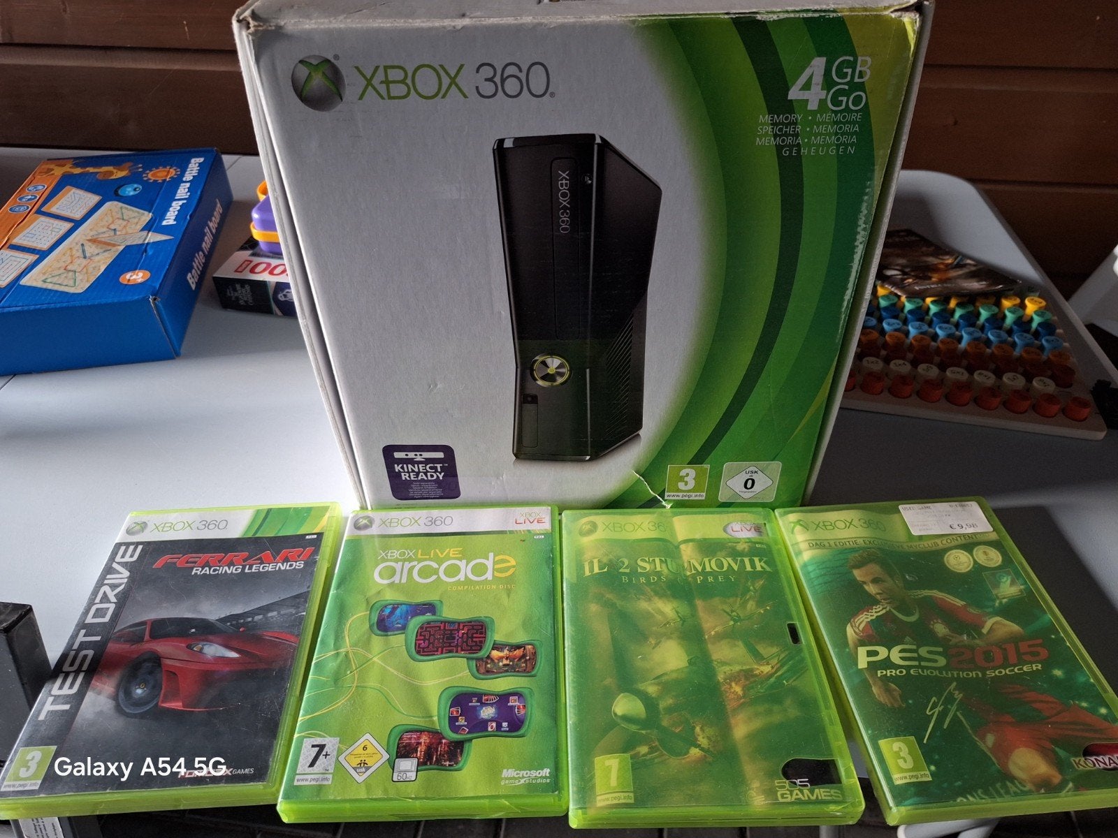 Xbox 360 met 4 games, Games en Spelcomputers, Ophalen, Zo goed als nieuw, Met 1 controller