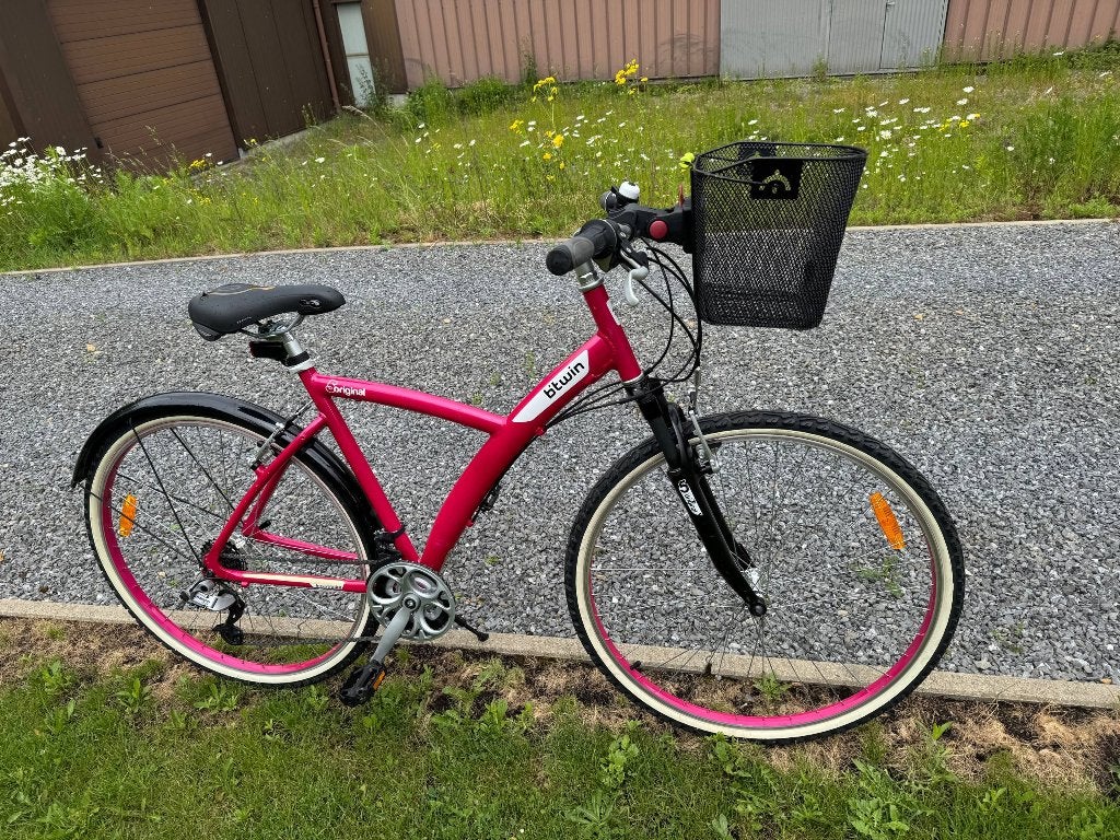 un vélo en bon état 28 roues, Enlèvement
