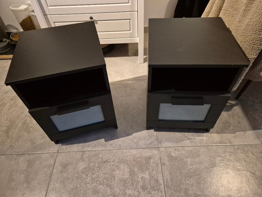 Nachtkastjes, Huis en Inrichting, Slaapkamer | Nachtkastjes, Ophalen, Gebruikt, Minder dan 45 cm, Minder dan 55 cm