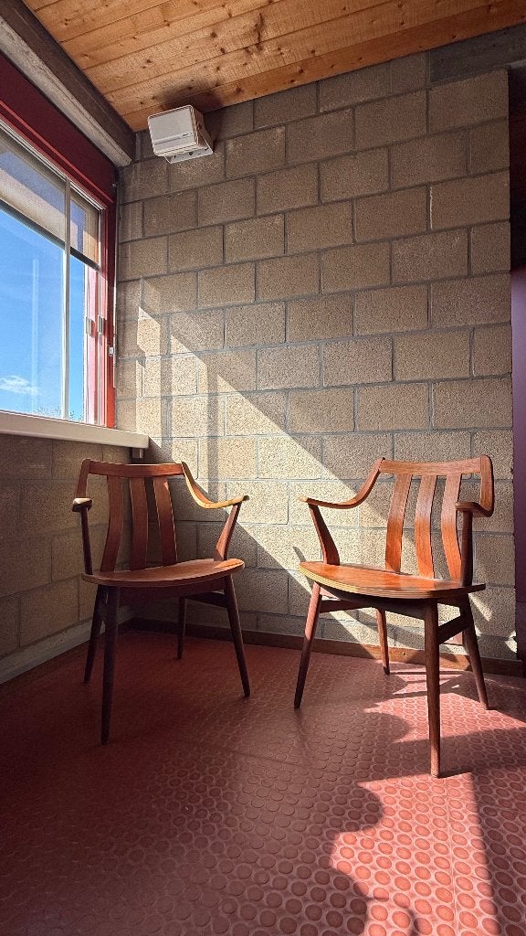 2 chaises vintage en teck des années 1960, Maison & Meubles, Enlèvement, Deux