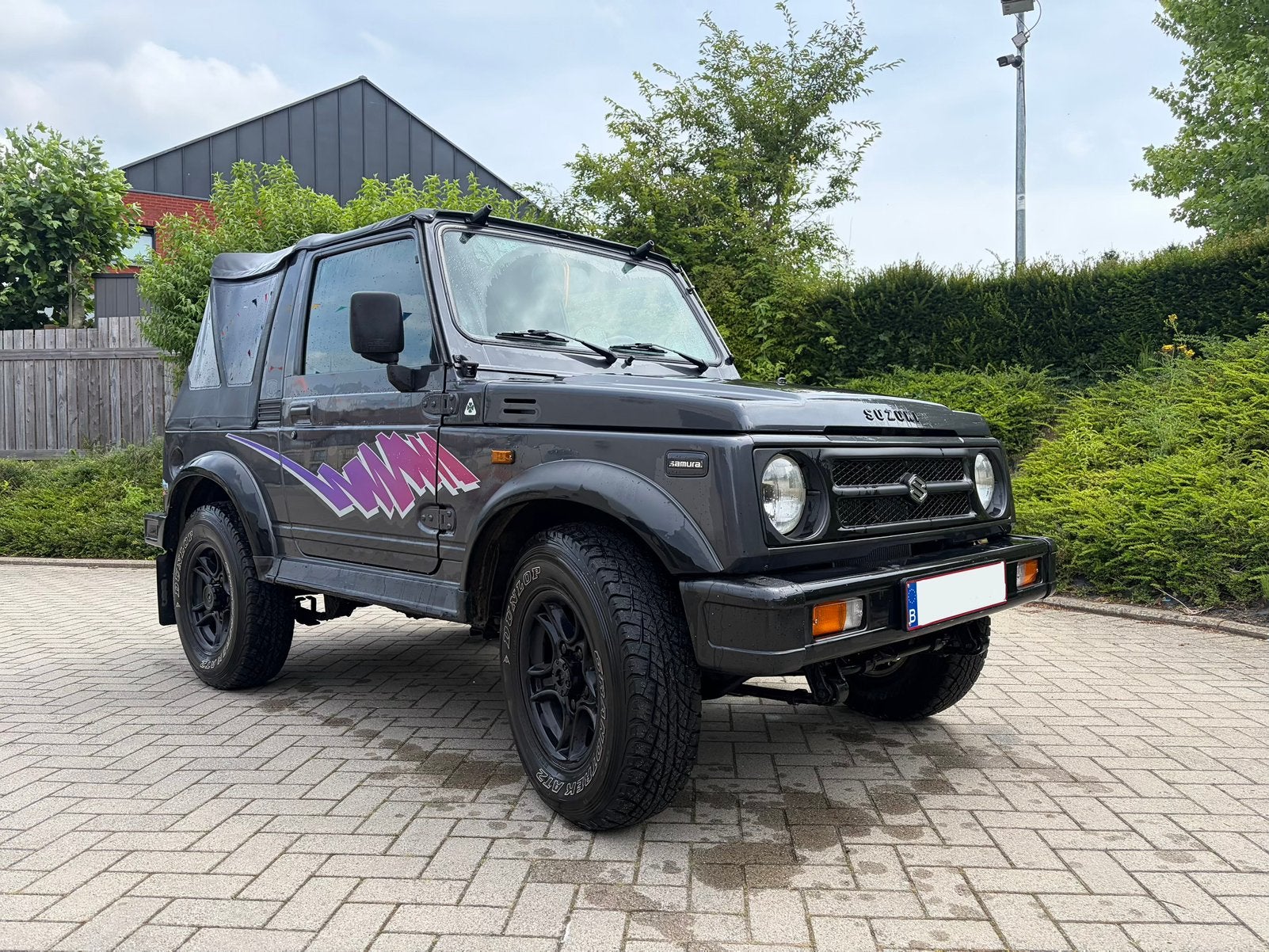 Suzuki Samurai SJ413, Argent ou Gris, Achat, 1340 kg, Boîte manuelle