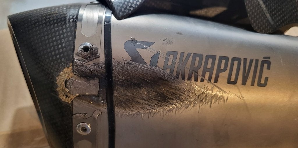 Akrapovic Demper BMW S1000R, Ophalen