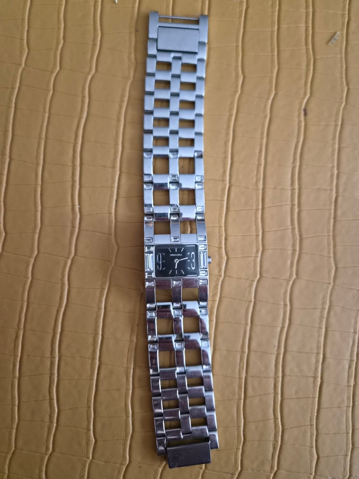 montre rodania, Bijoux, Sacs & Beauté, Enlèvement ou Envoi