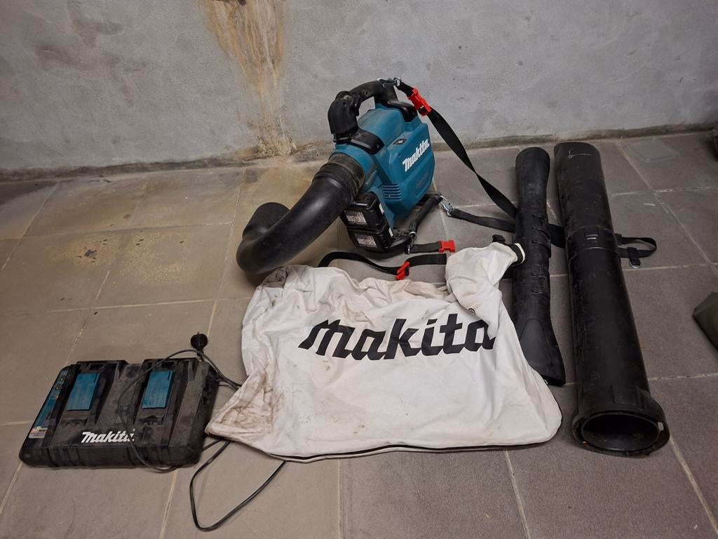 Makita bladblazer op accu, Ophalen, Met opvangzak, Makkita, Zo goed als nieuw