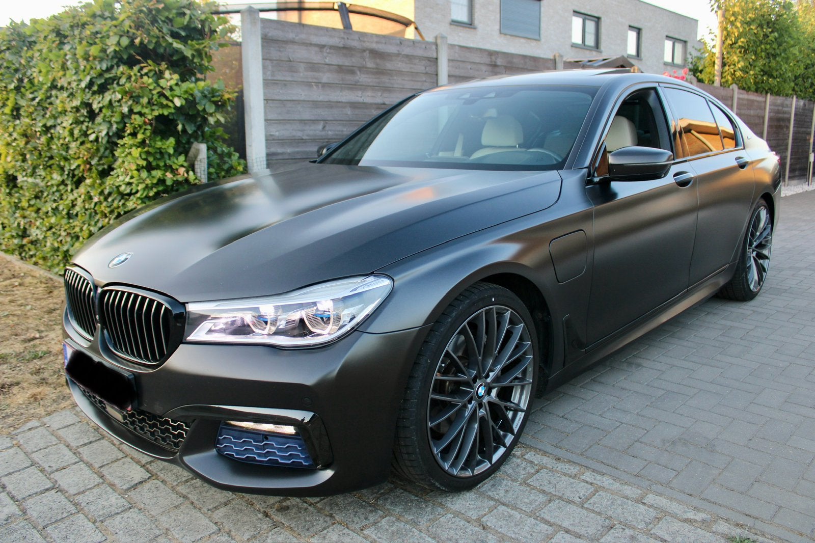 BMW 740e M-Pack | Full option | 2.0 Benzine/hybride 326pk, Auto's, BMW, Automaat, Dealer onderhouden, Achterwielaandrijving, Parkeerassistent