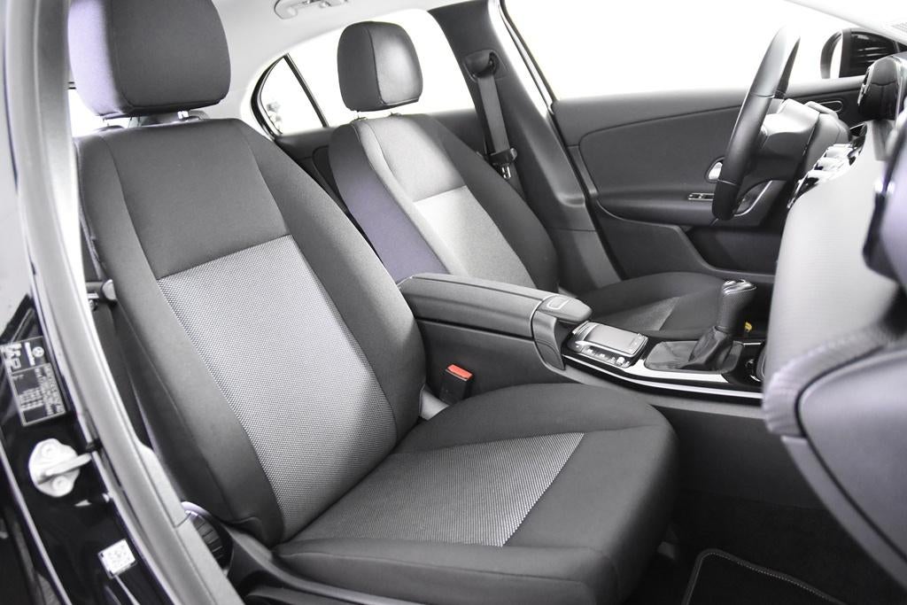 Mercedes A180, Achat, Commande vocale, Euro 6, Boîte manuelle
