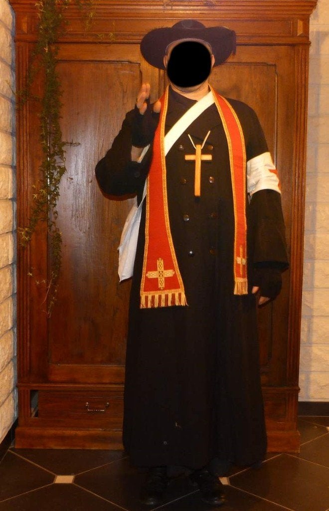 Tenue de Curé- Brancardier militaire Belge 1914 ABBL, Verzamelen, Ophalen of Verzenden