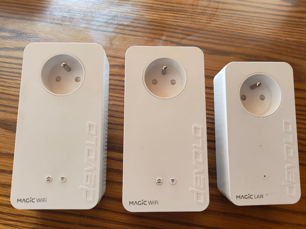 Devolo Magic 2wifi next, Computers en Software, Powerlines, Ophalen of Verzenden, Zo goed als nieuw, Devolo