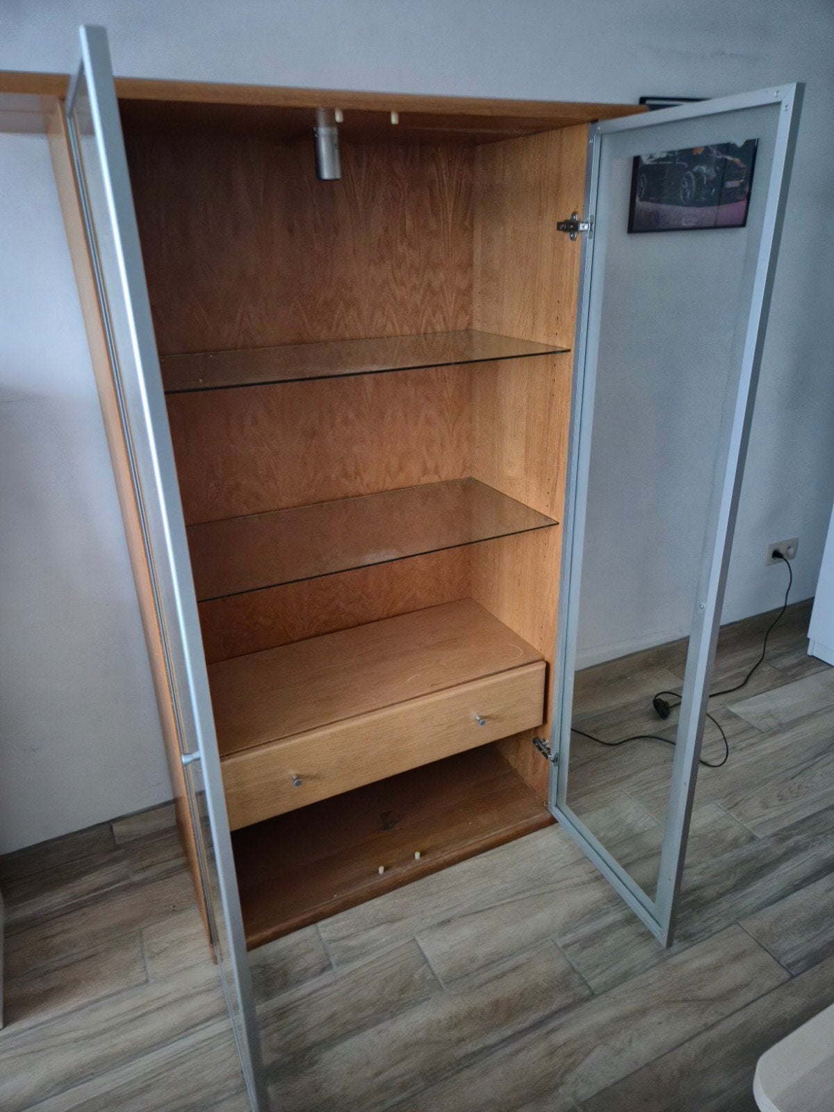armoire vitrée, Enlèvement, Utilisé