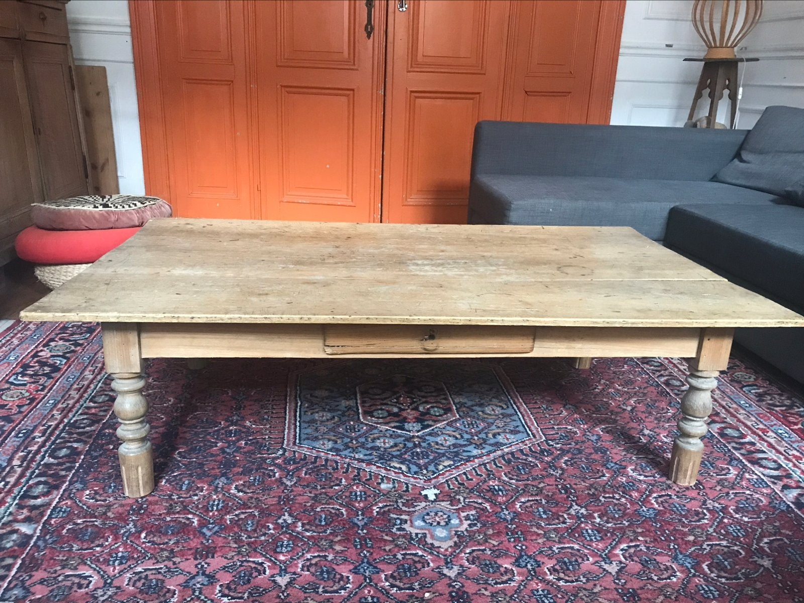 Grande table de salon ancienne, Utilisé