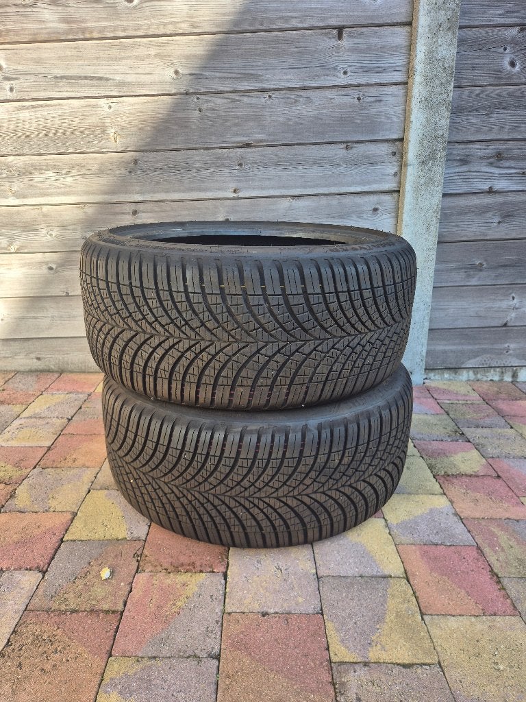 “2x Goodyear Vector 4Seasons Gen-3 225/40 R18 92Y XL "., Autos : Pièces & Accessoires, Pneus & Jantes, 4 Saisons, Véhicule de tourisme