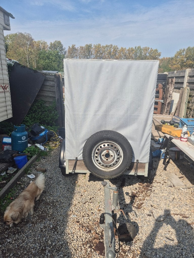 Aanhangwagen, Ophalen, Gebruikt