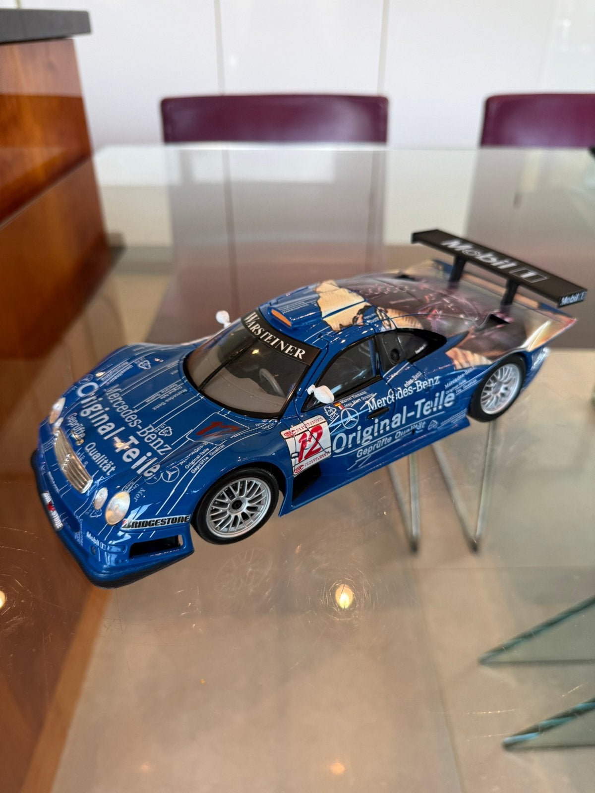 Mercedes-Benz CLK-GTR Original-Teile 1/18 Maisto team, Hobby en Vrije tijd, Ophalen of Verzenden, Zo goed als nieuw, Maisto