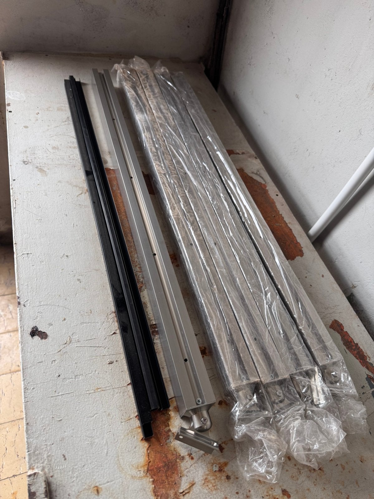 Aluminium profielen voor balustrade, Doe-het-zelf en Bouw, Metalen, Ophalen, Zo goed als nieuw, Aluminium