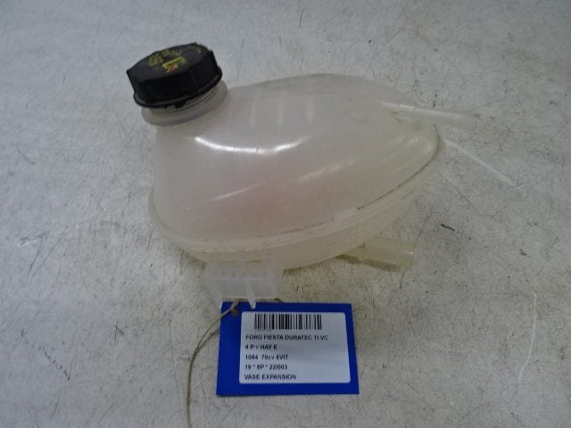 EXPANSIERESERVOIR Ford Fiesta 7 (GN118A080AA), Gebruikt, Ford