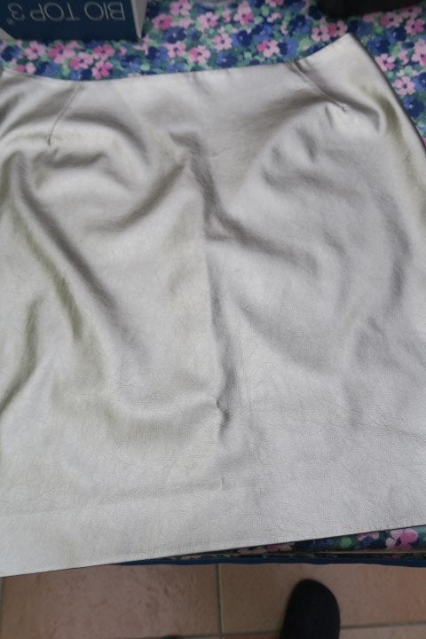 Rokje glanzend zilver Blue Bay mt 38, Kleding | Dames, Maat 38/40 (M), Nieuw, Grijs, Boven de knie