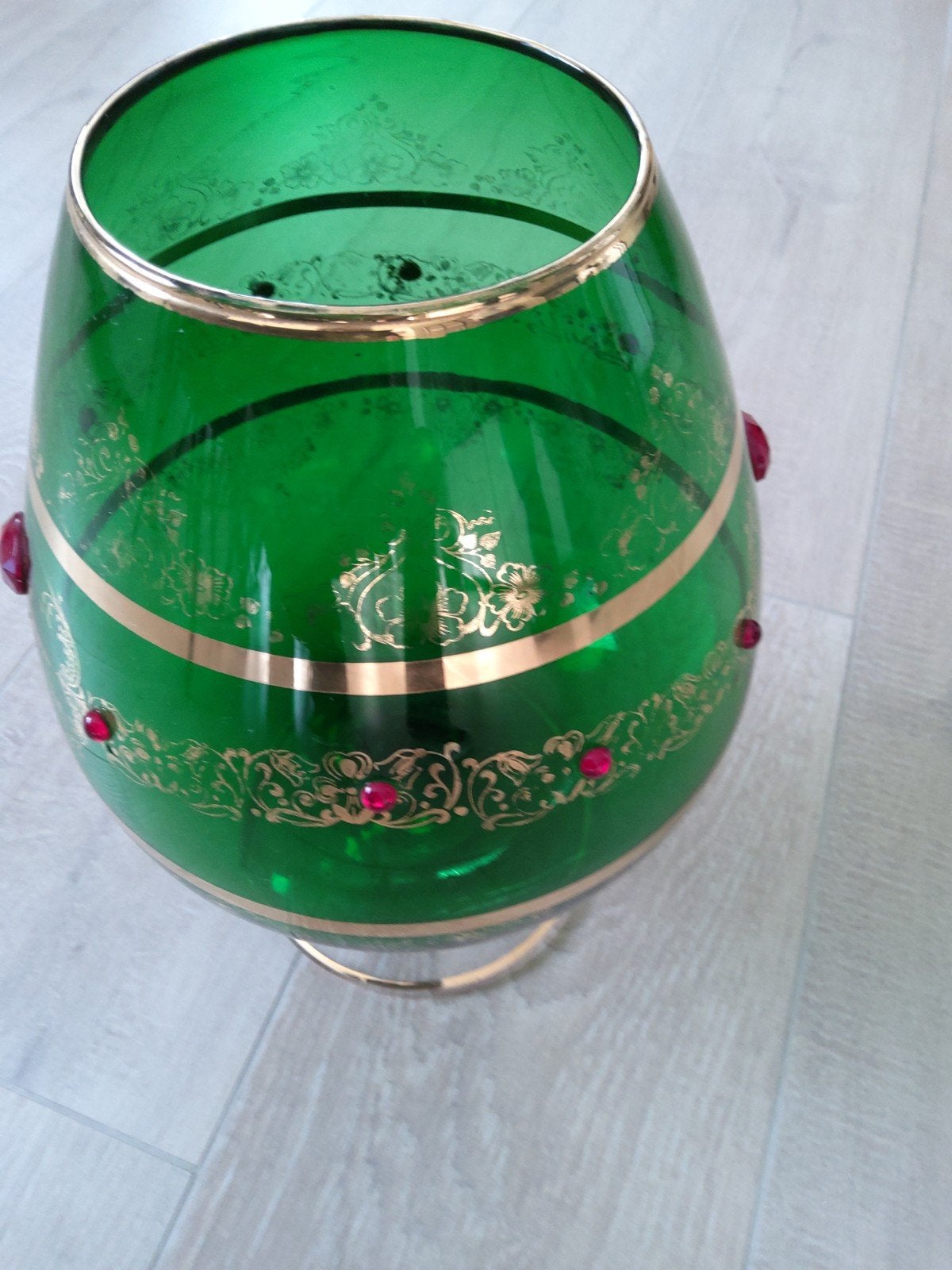 Grand vase avec bordures dorées Hauteur 33 cm diamètre 22 cm, Maison & Meubles, Enlèvement, Comme neuf, Vert, 33 cm