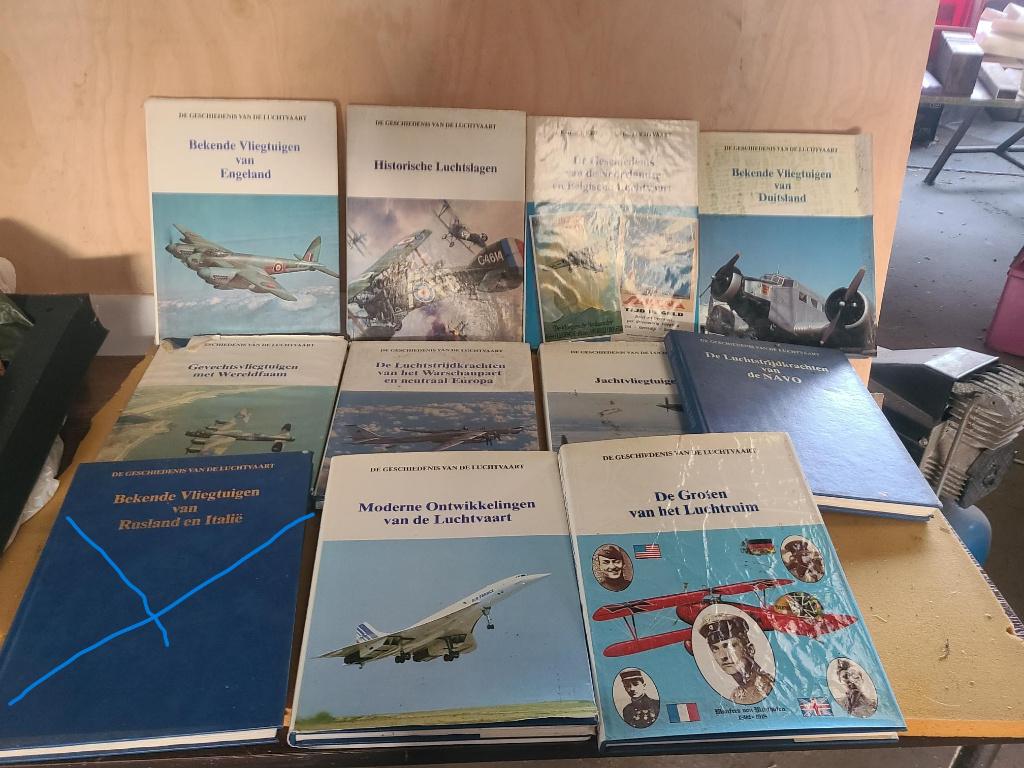 boeken de geschiedenis van de luchtvaart, Boeken, Ophalen of Verzenden, Zo goed als nieuw, Marine